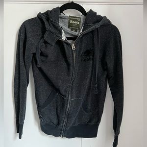 Roots size small zip up hoodie